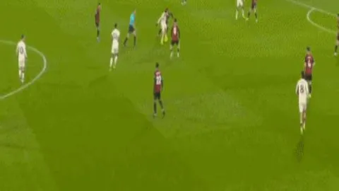 切尔西对马杜埃凯转会态度积极，纽卡斯尔联全力追求