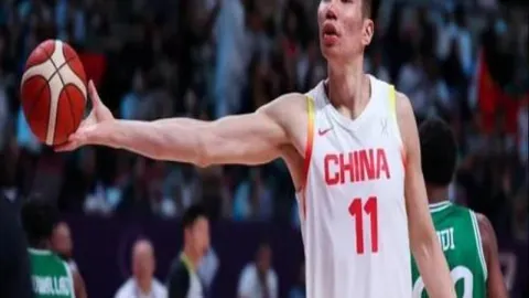 诺伊尔急流勇退专家分析：明智选择